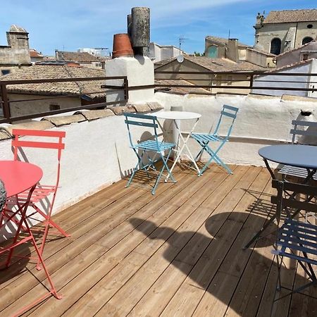 La Tour 3: Appart Au Coeur De La Petite Venise ลีล-ซูร์-ลา-ซอร์ก ภายนอก รูปภาพ